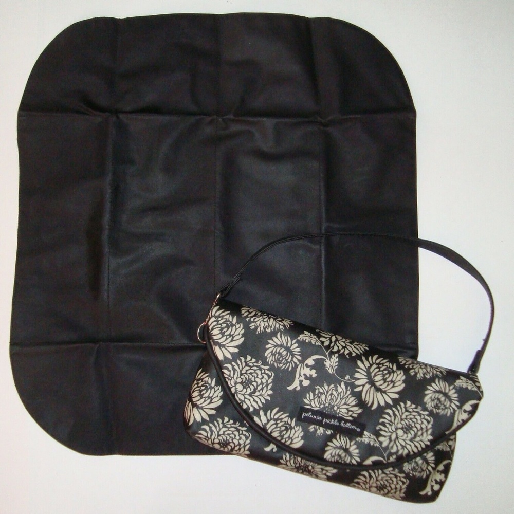Petunia Picklebottom  Diaper Bag Relaxing Rom